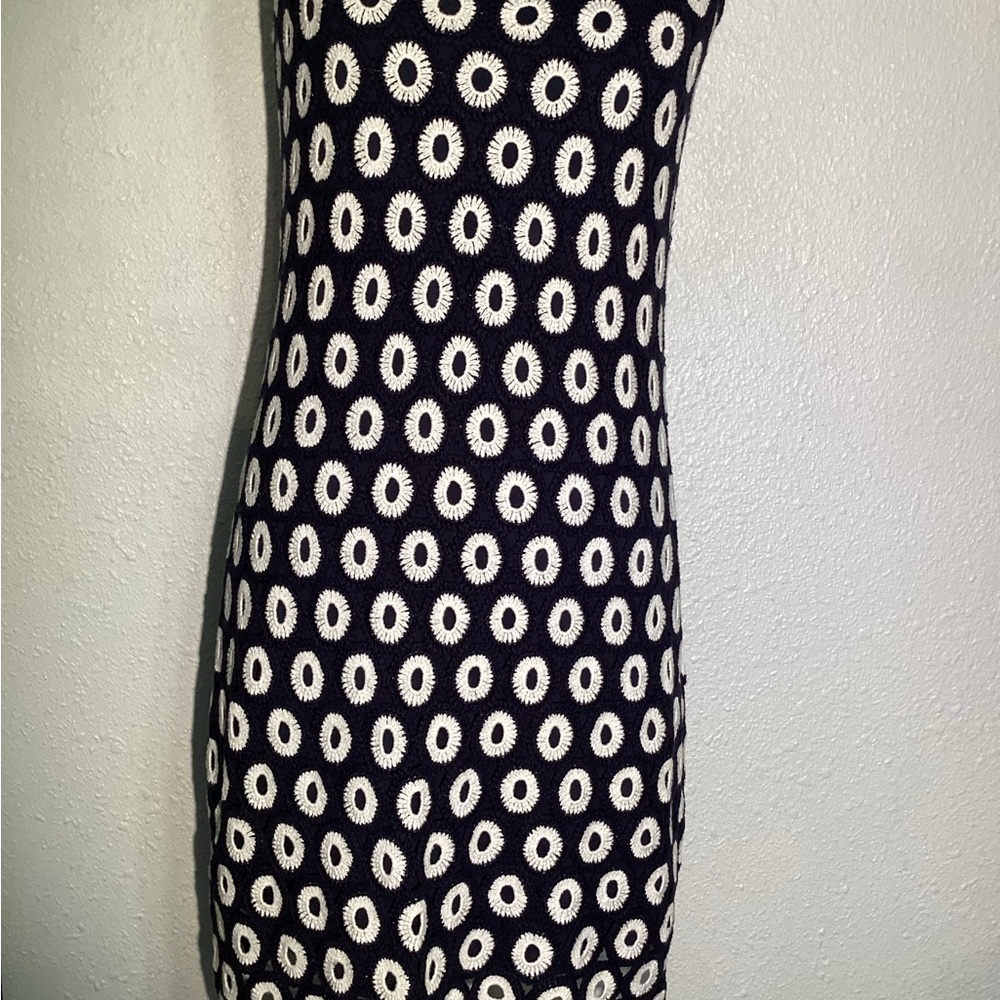 Boden Elana Blue and White Crochet Dress size 8 - Picture 8 of 12